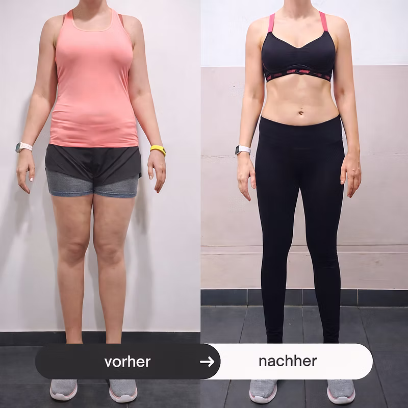 Vorher-Nachher-Vergleich einer Frau in Sportkleidung mit sichtbarem Gewichtsverlust und definierterer Bauchmuskulatur.