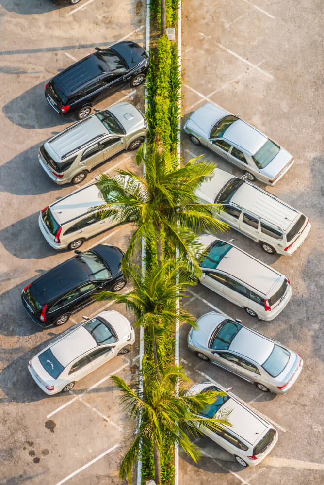 Beitragsbild zum Verhalten nach einem Parkplatzunfall in München