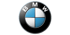 BMW Logo mit schwarz-silbernem Rand, weißen Buchstaben "BMW" oben und einem Viertelkreis in Blau und Weiß.