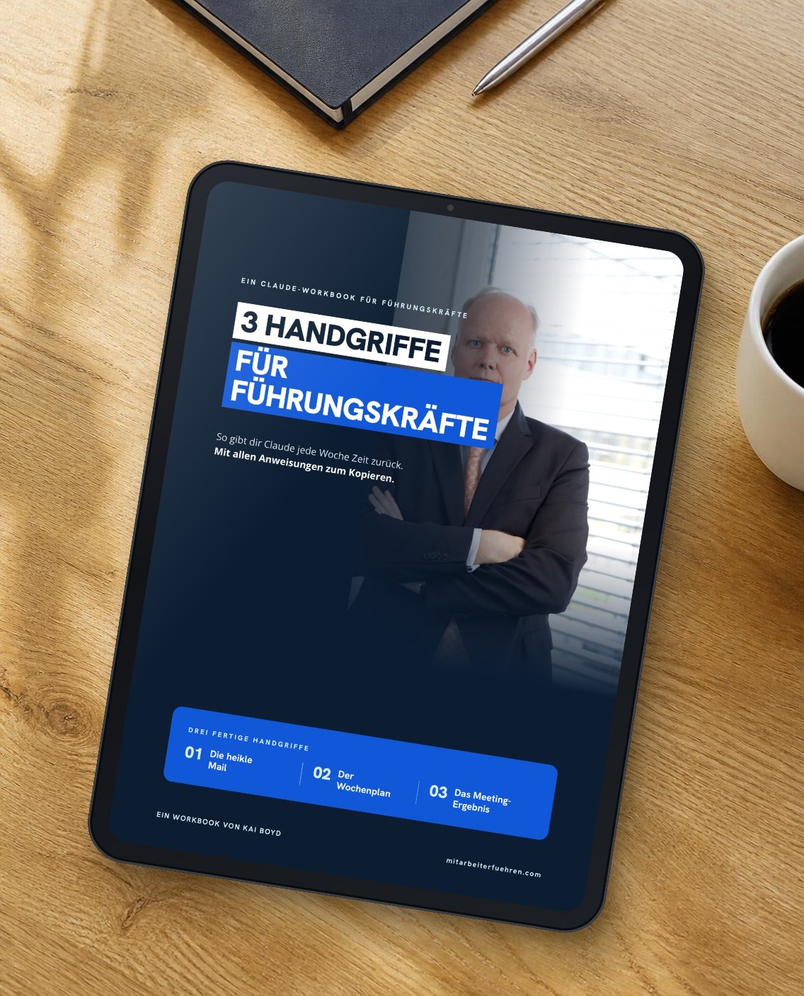 Das Workbook 3 Handgriffe für Führungskräfte auf einem Tablet