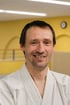 Volker Swoboda, Trainer im Shotokai Leipzig Karateverein, im weißen Karate-Gi