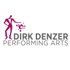 Lila Logo einer Person mit Zylinder und Gehstock, daneben „DIRK DENZER PERFORMING ARTS“ in Grau.