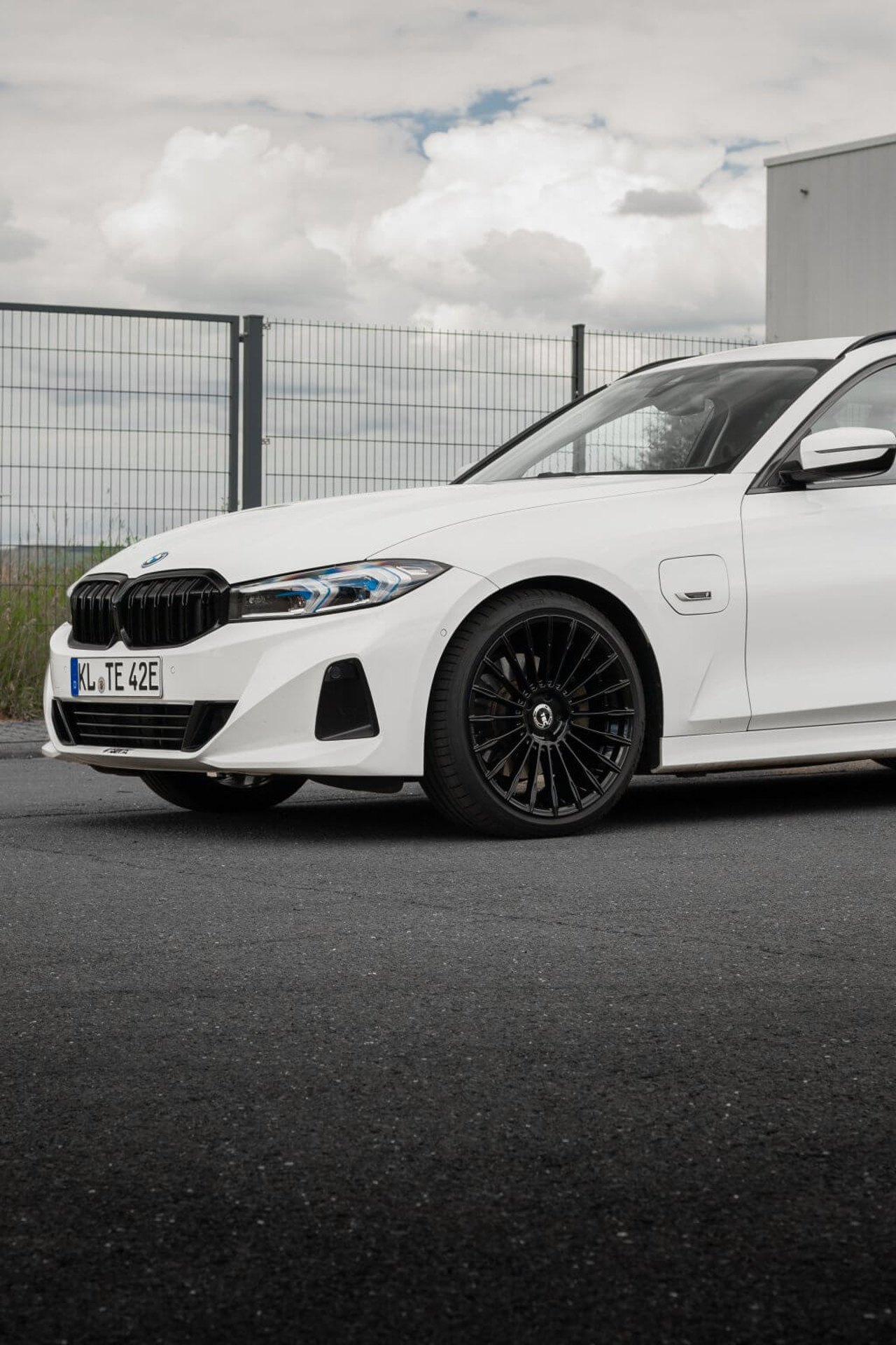 TEC Speedwheels alloy wheel for saloons, SUVs and sports cars