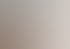 2 Frauen und ein Mann die ein ganzheitliches Training im Fitness Studio machen, dabei ist eine Hand auf dem Boden und ein Arm in der Luft