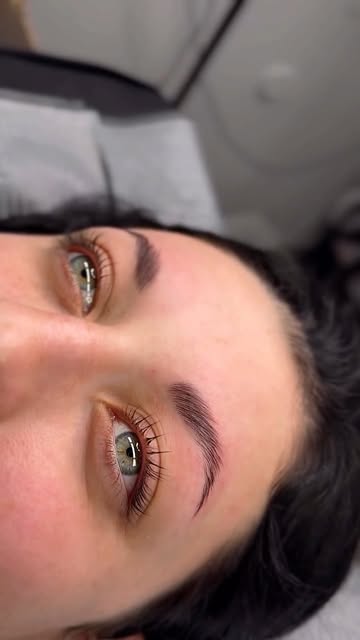Wimpernkranz nach dem Lashlifting