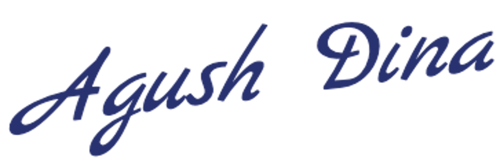 Dunkelblauer Schriftzug Agush Dina in Schreibschrift auf schwarzem Hintergrund.