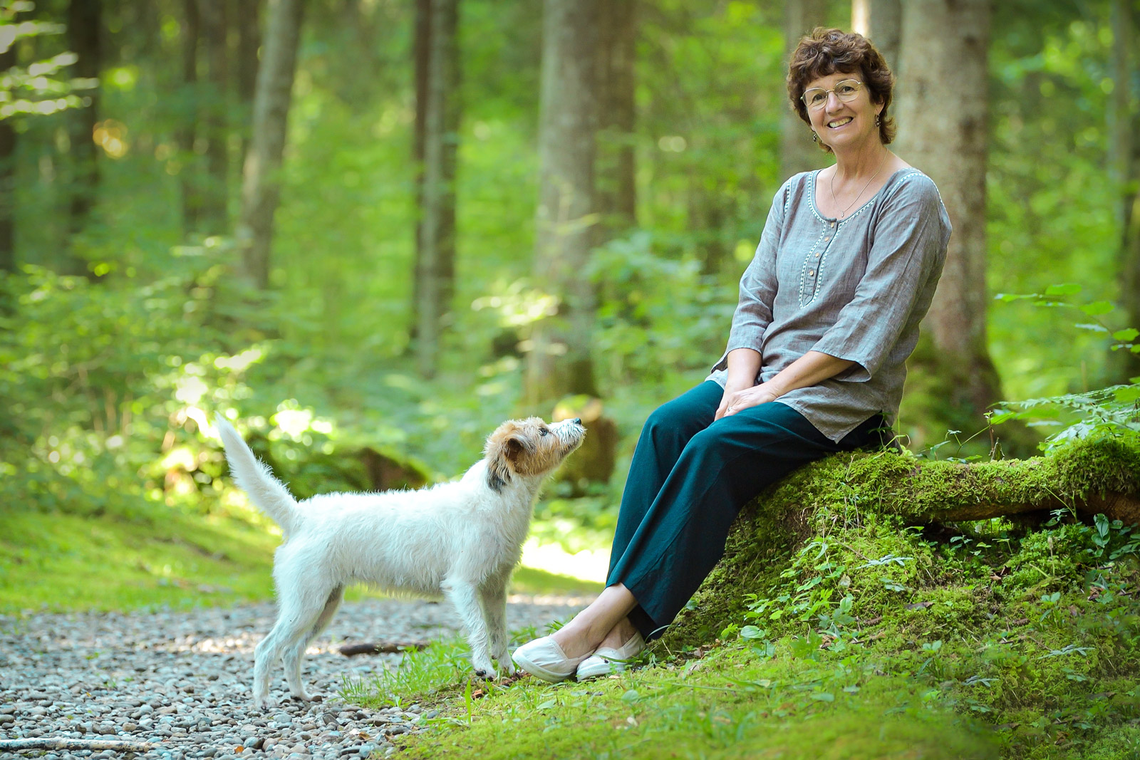 Claudia Schleiss im Wald