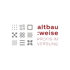 Logo "altbau:weise PROFIS IM VERBUND" mit neun grauen geometrischen Mustern auf dunkelgrünem Hintergrund.