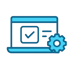 Icon: Offener Laptop mit einem Haken und einem Zahnrad auf dem Bildschirm