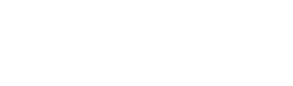 Logo mit weißem Text „MOMANDA“, wobei das O ein Blatt zeigt.