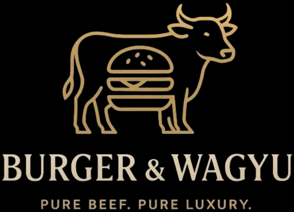 Goldene Kuh-Umriss mit einem Burger im Körper, Text "BURGER & WAGYU", darunter "PURE BEEF. PURE LUXURY."