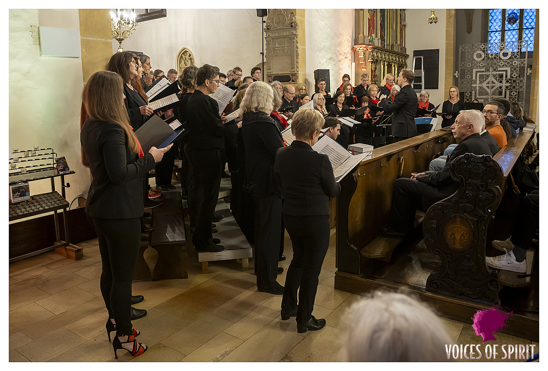 St. Martin Chor singing in the Stadtpfarrkirche at the Long Night of Choirs, Voices of Spirit 2024, Graz