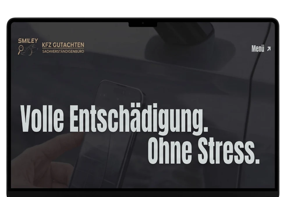 Laptop mit Projekt KFZ Gutachter Smiley