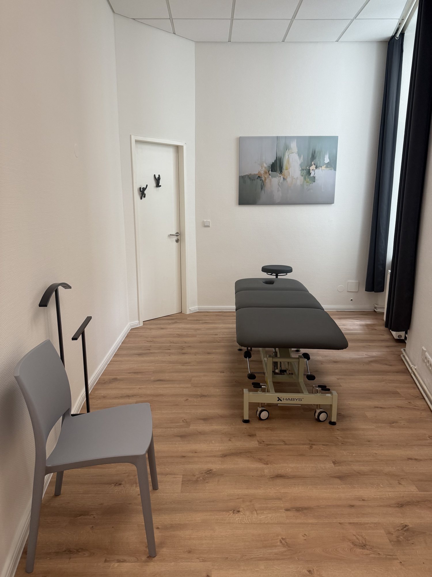 Behandlungsraum für neurologische Physiotherapie (KG-ZNS) bei Heilmann Berlin