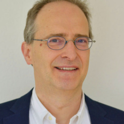 Dr. Konrad Borer