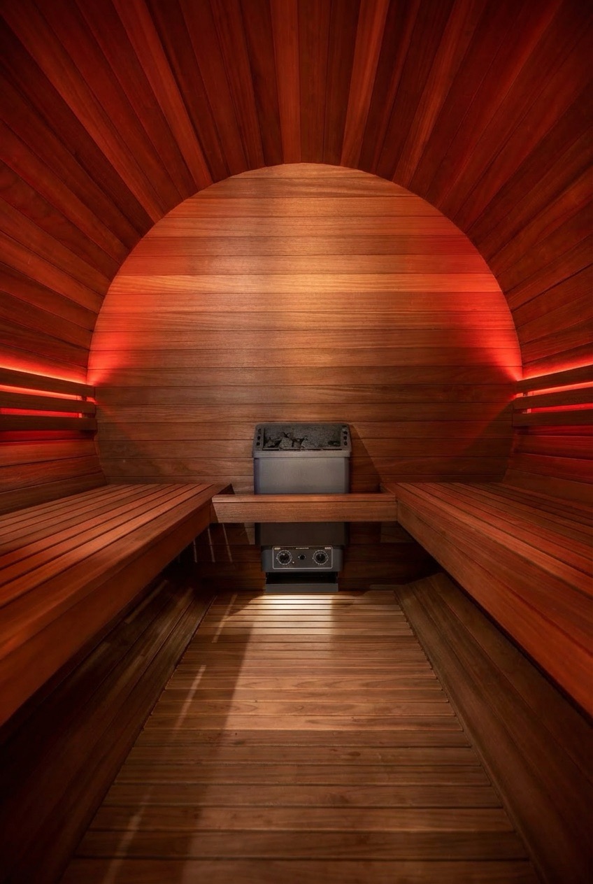 Barrel Sauna Image 2