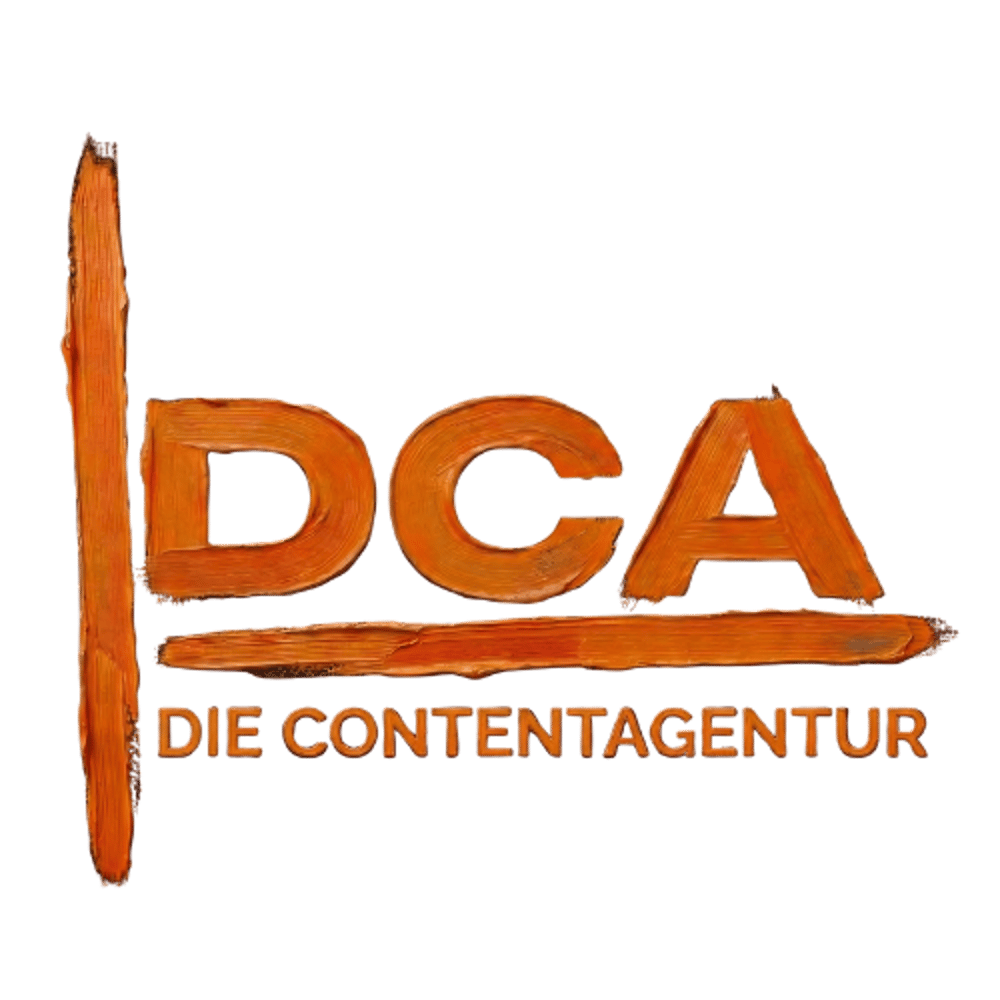 Logo mit orangefarbenem, gemaltem "DCA" über "DIE CONTENTAGENTUR" auf dunkelgrünem Hintergrund.