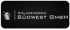 Logo Solarenergie SÜDWEST GmbH: Sonne über Solarmodul, daneben Schriftzug.