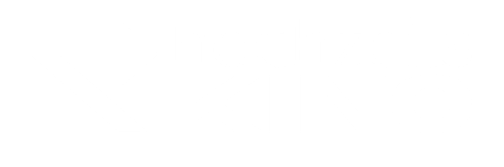 Logo mit weißem Text "hochzeitsKINO" und einem stilisierten "Y" als Wiedergabesymbol.