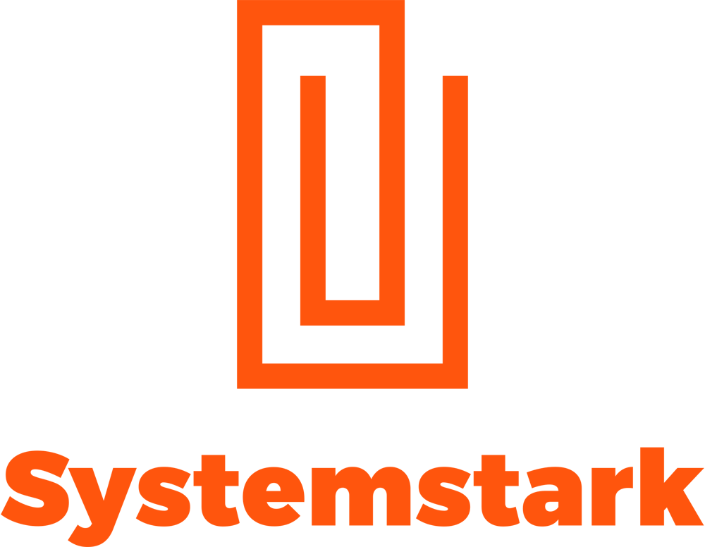 Systemstark Logo: Orangefarbenes, stilisiertes U-förmiges Symbol über dem Wort "Systemstark" auf grünem Hintergrund.