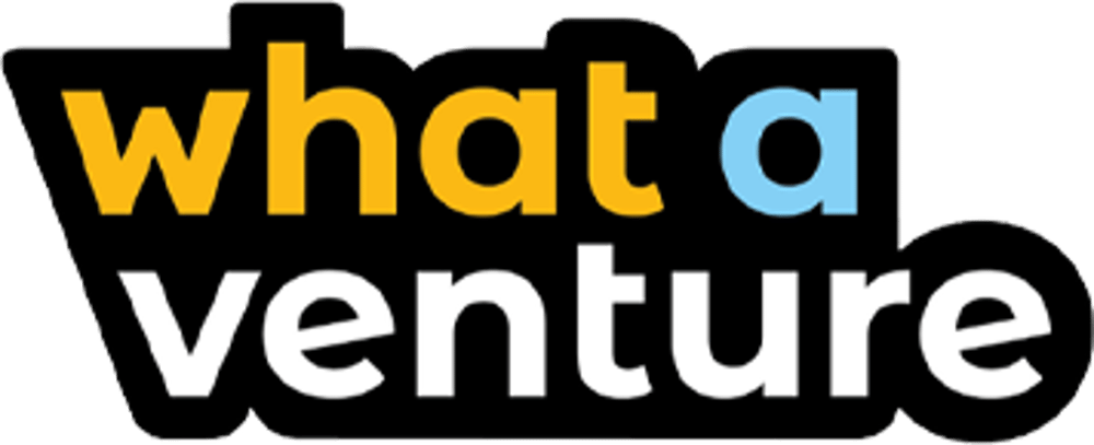 Schwarzes Logo mit den Worten "what a venture", wobei "what" gelb, "a" hellblau und "venture" weiß ist.