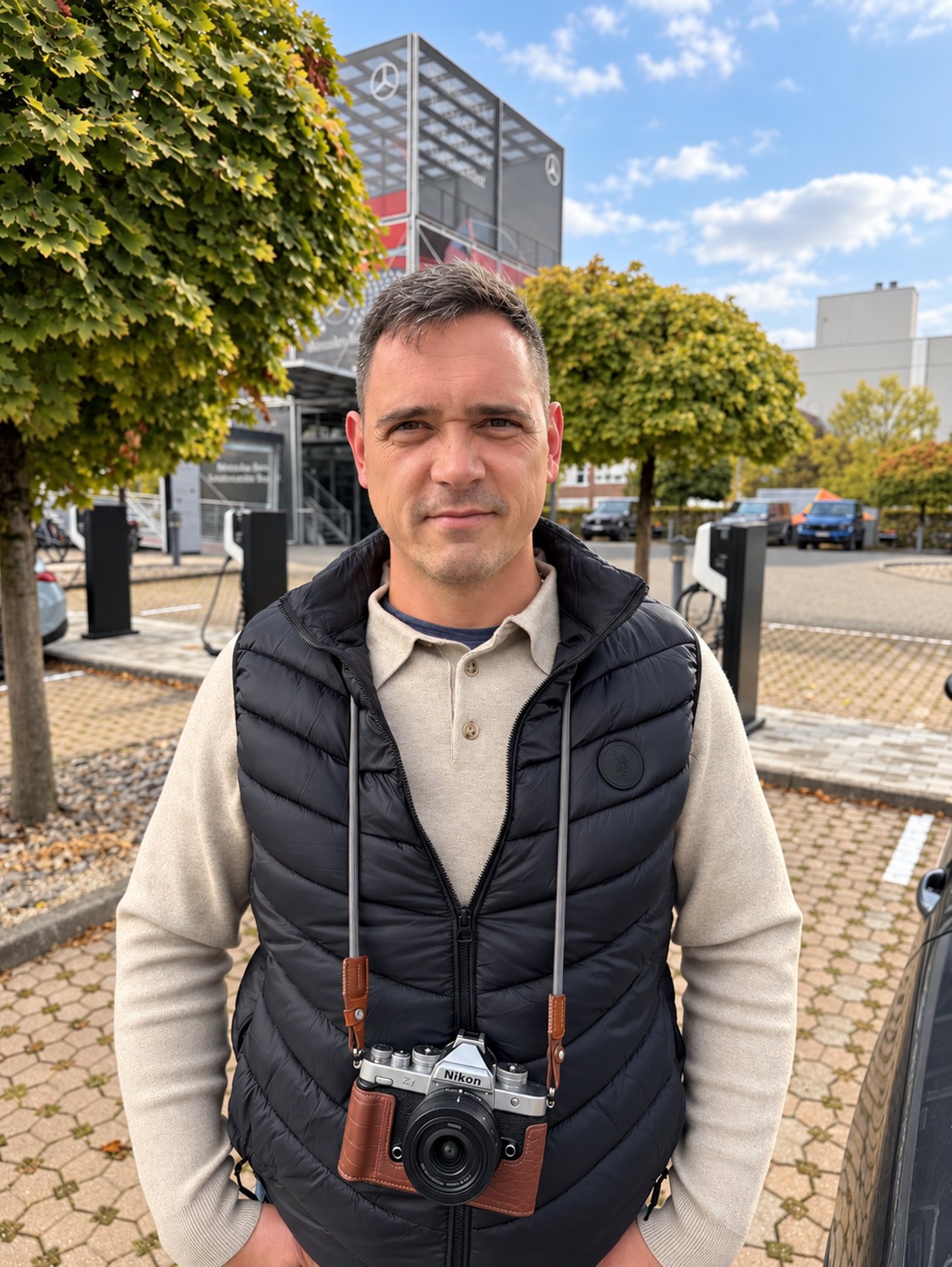 Kfz Gutachter Arthur Blum aus Karlsruhe am Telefon