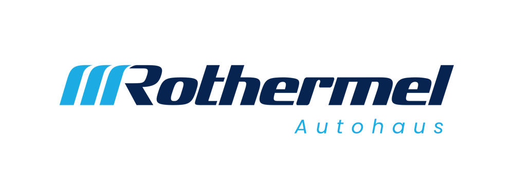 Logo des Autohauses Rothermel mit blauem Schriftzug und abstraktem Wellen-Symbol auf schwarzem Hintergrund.