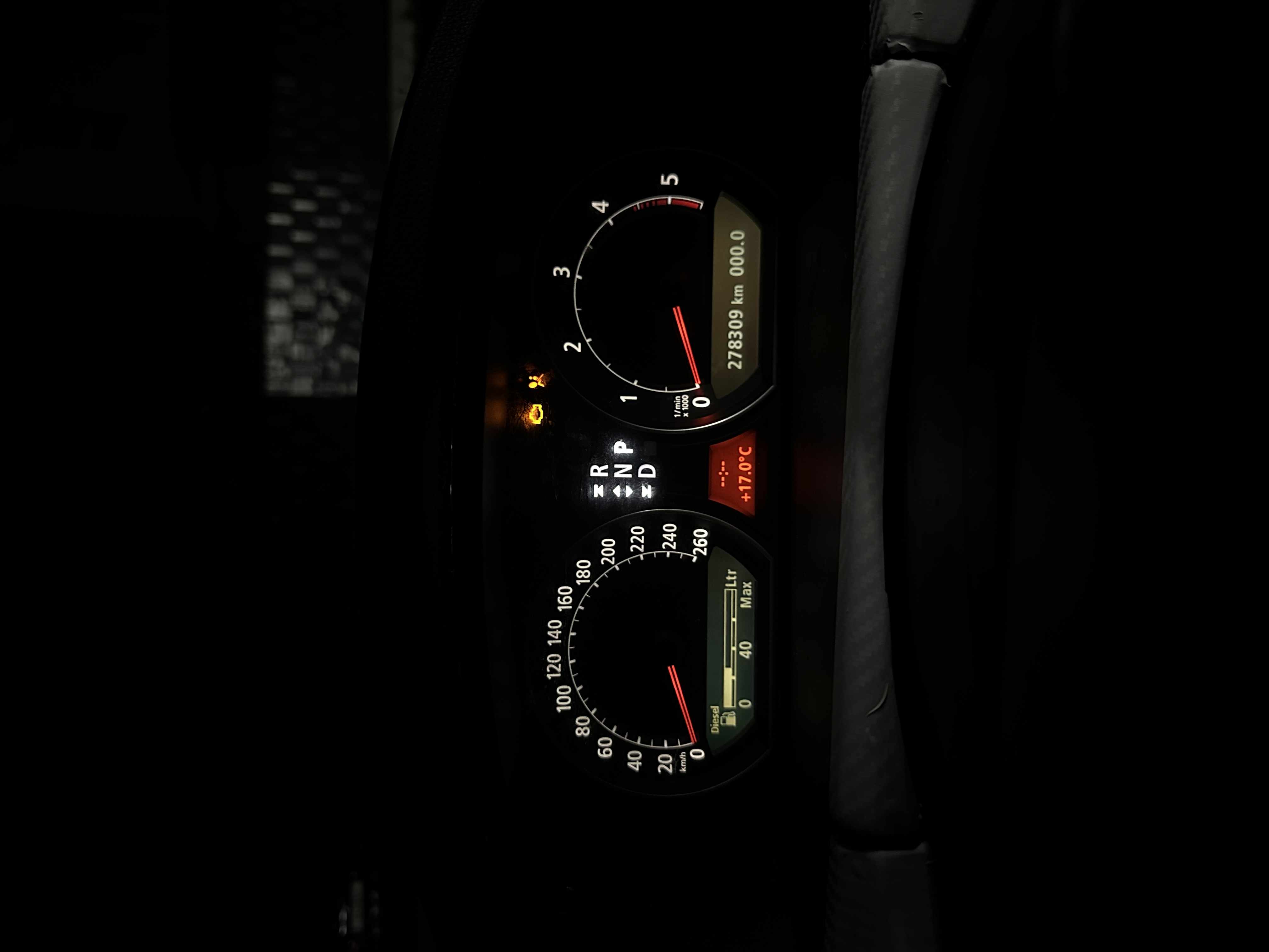 BMW E65 Rote Nadeln Ohne Display