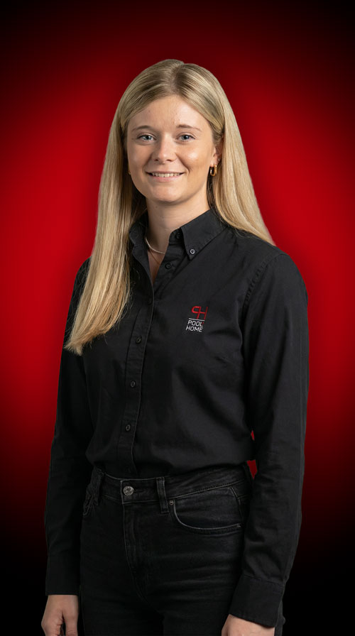 Jenny Schweizer, Projektmanagerin bei POOL+HOME