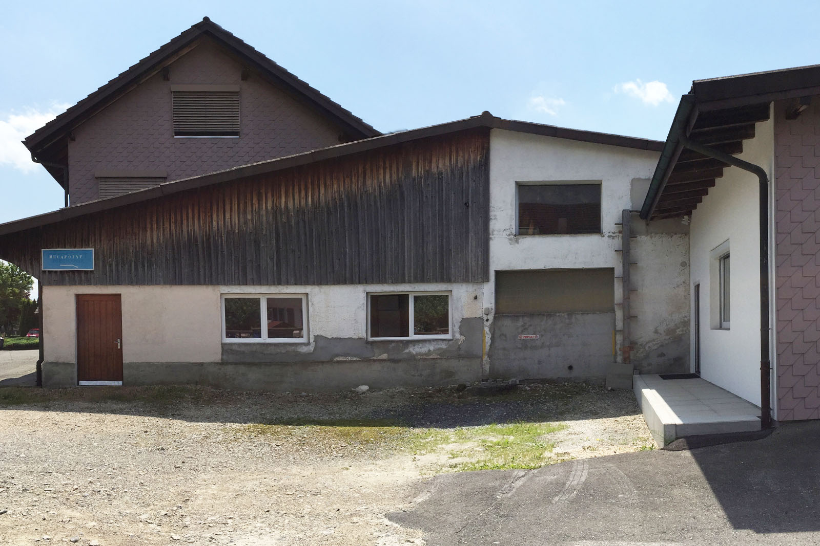 Toreinbau und Mauer- und Fassadenarbeiten