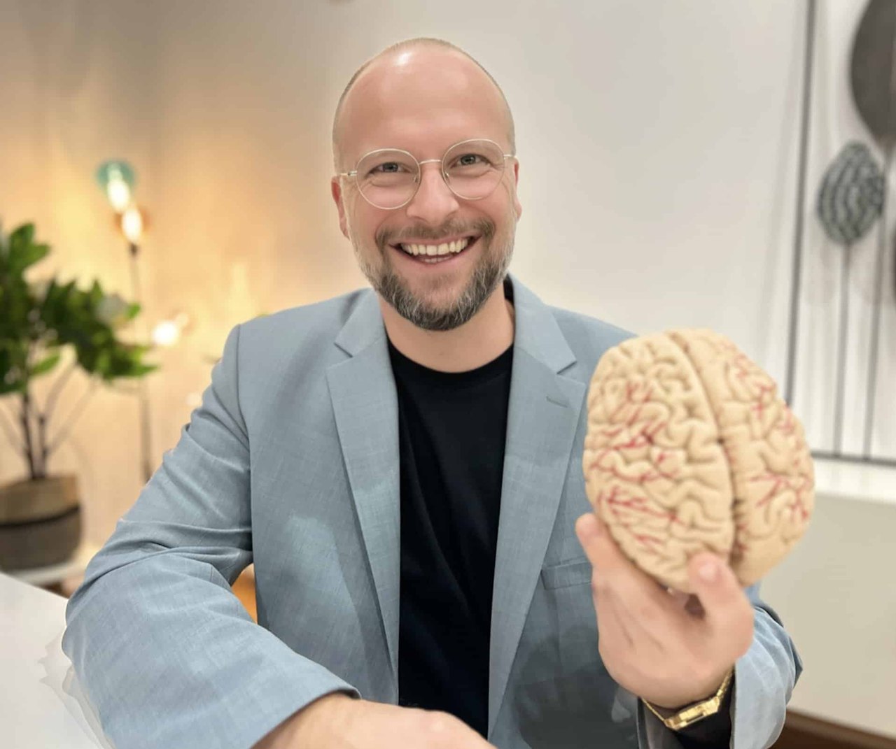 Timo Sternemann im Coaching mit Fach- und Führungskräften im Presence & Performance Lab