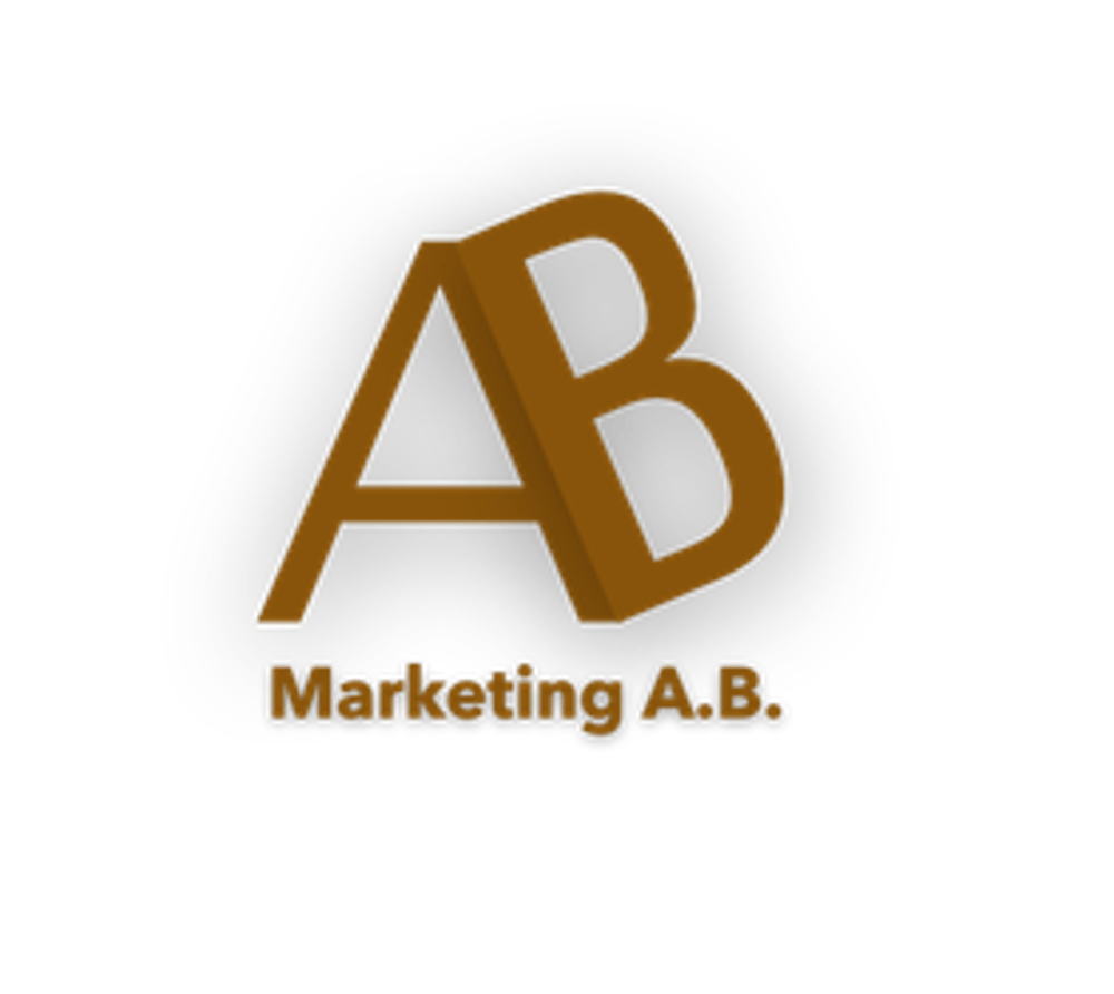 AB Marketing A.B. Logo mit goldbraunen Buchstaben auf schwarzem Hintergrund, darunter "Marketing A.B.".