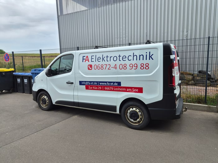 Firmenwagen der FA Elektrotechnik GmbH