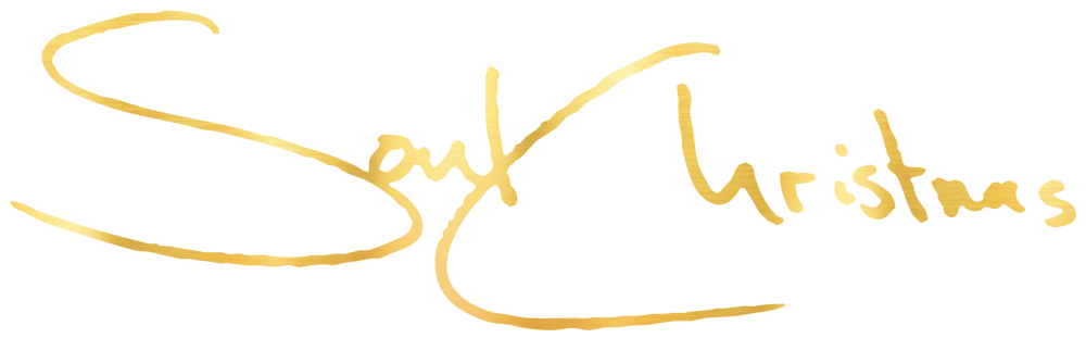 Goldener Schriftzug "Soul Christmas" auf dunkelgrünem Hintergrund.