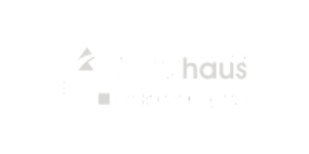 Berghaus Logo mit der Aufschrift „seit 1970 der Hausbau-Experte“