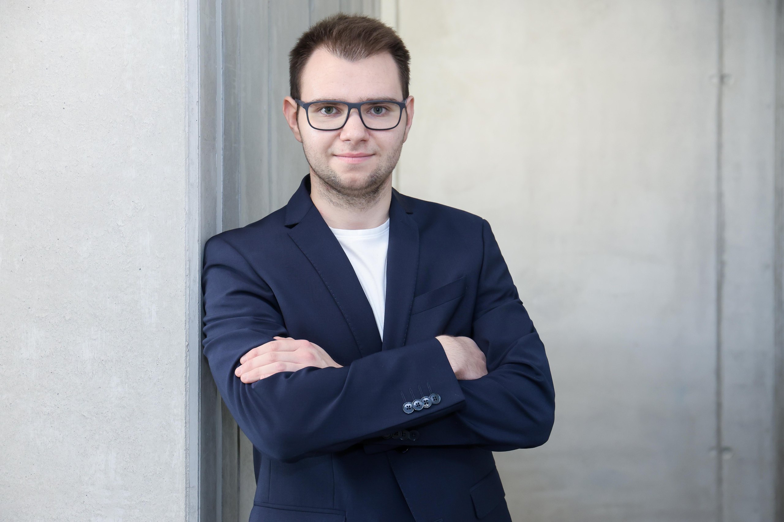 Yannik Juner, Gruender von Lokalseiten
