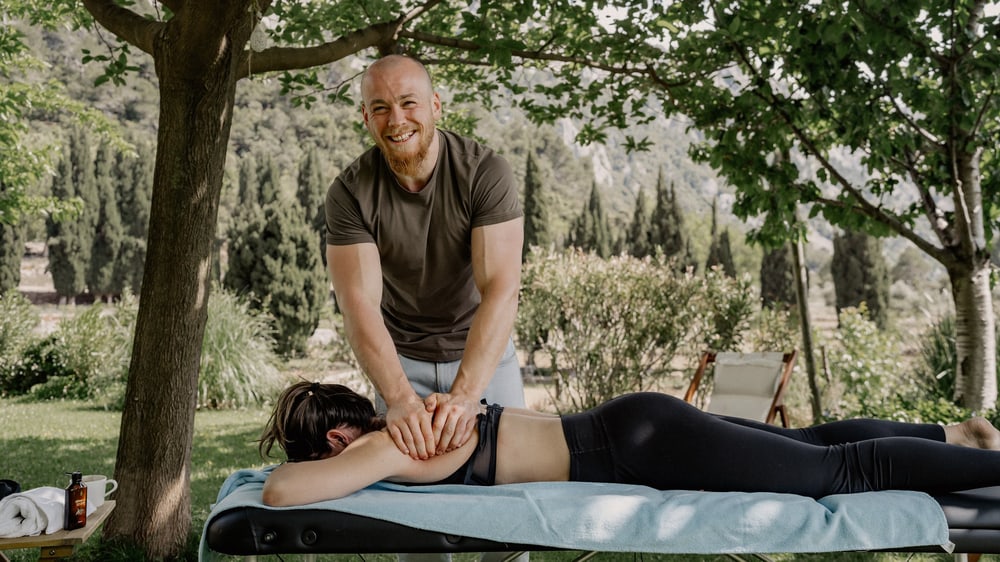 Massage im Garten
