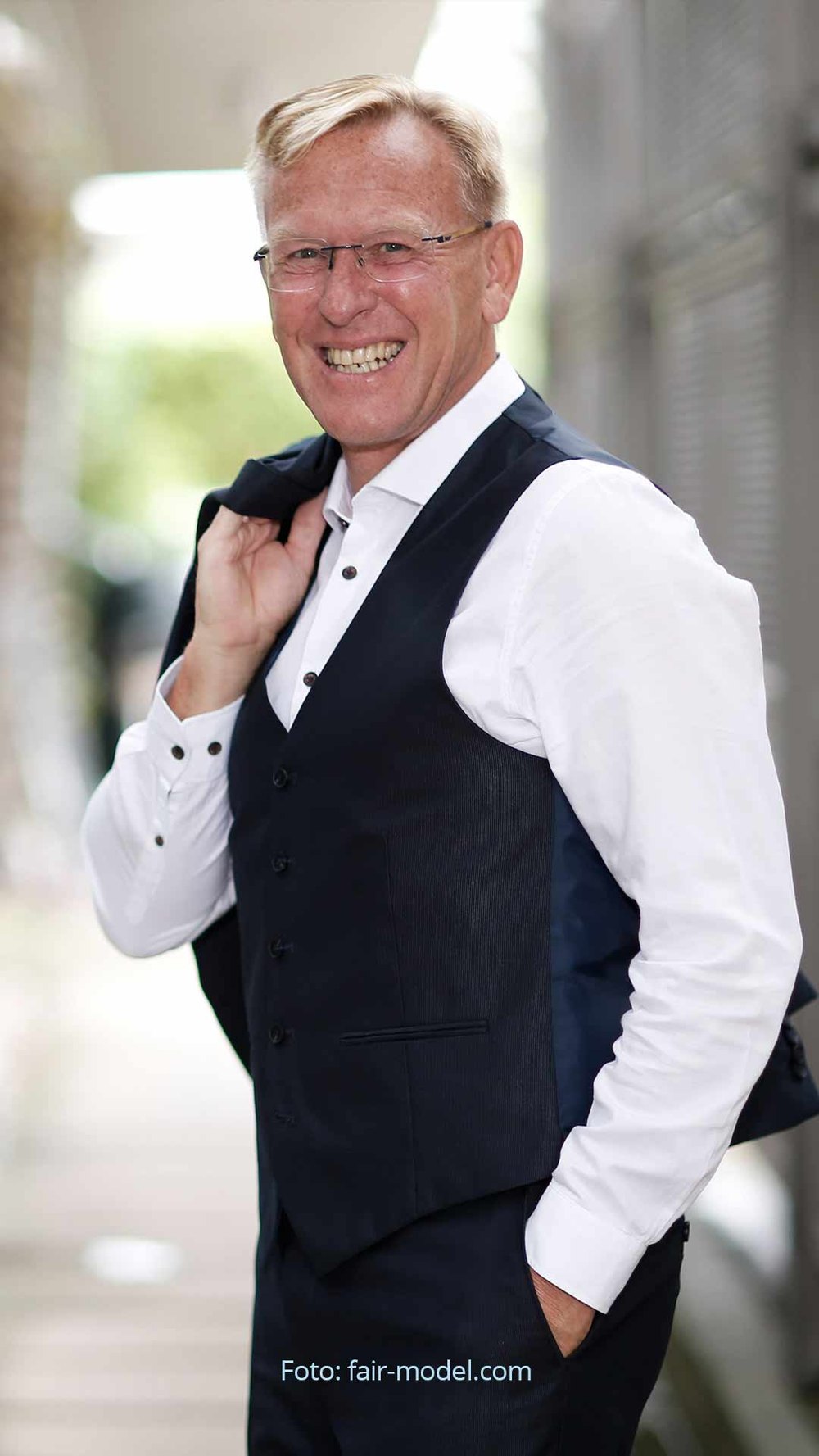 Dirk Rabis, Head of Communication und Medienstratege bei entertain MARKET
