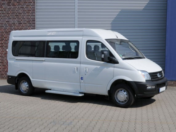 Maxus EV80 Kombi 9-Sitzer – Bild 5