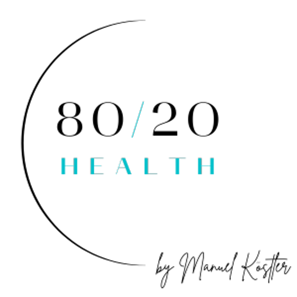 80/20 Health Logo: Schwarzer Text „80/20“ über blauem Text „HEALTH“, umgeben von einem Halbkreis.