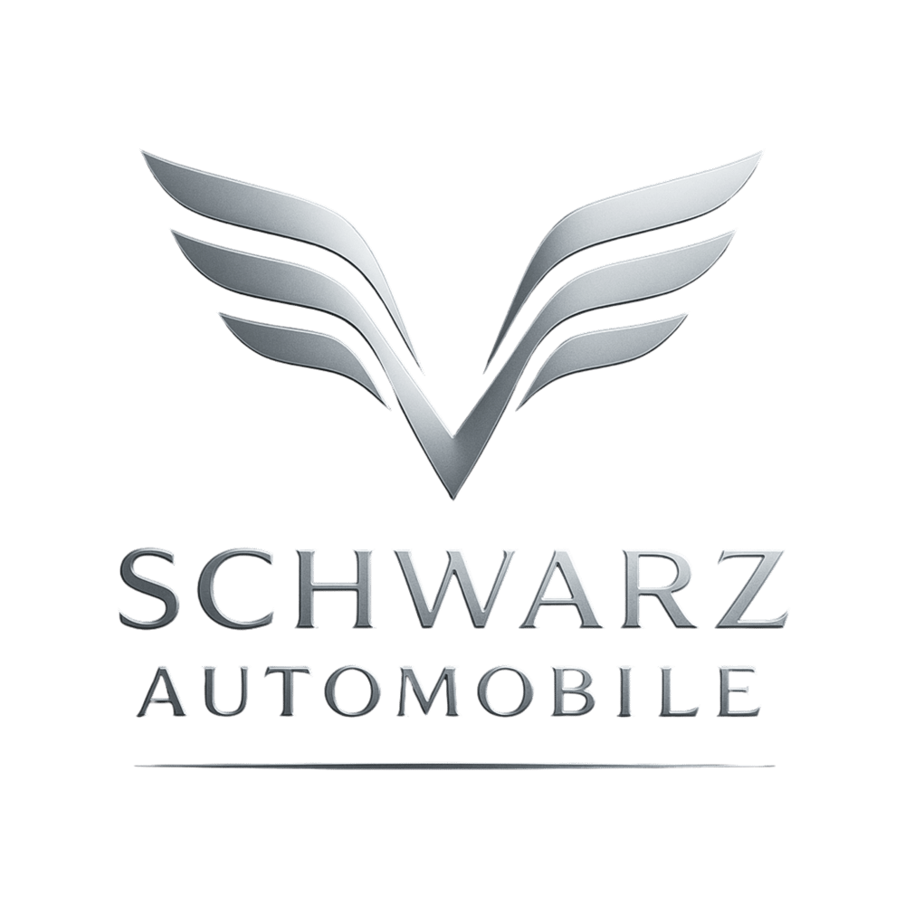 Silbernes Schwarz Automobile Logo mit stilisierten Flügeln über dem Schriftzug auf dunkelgrünem Hintergrund.