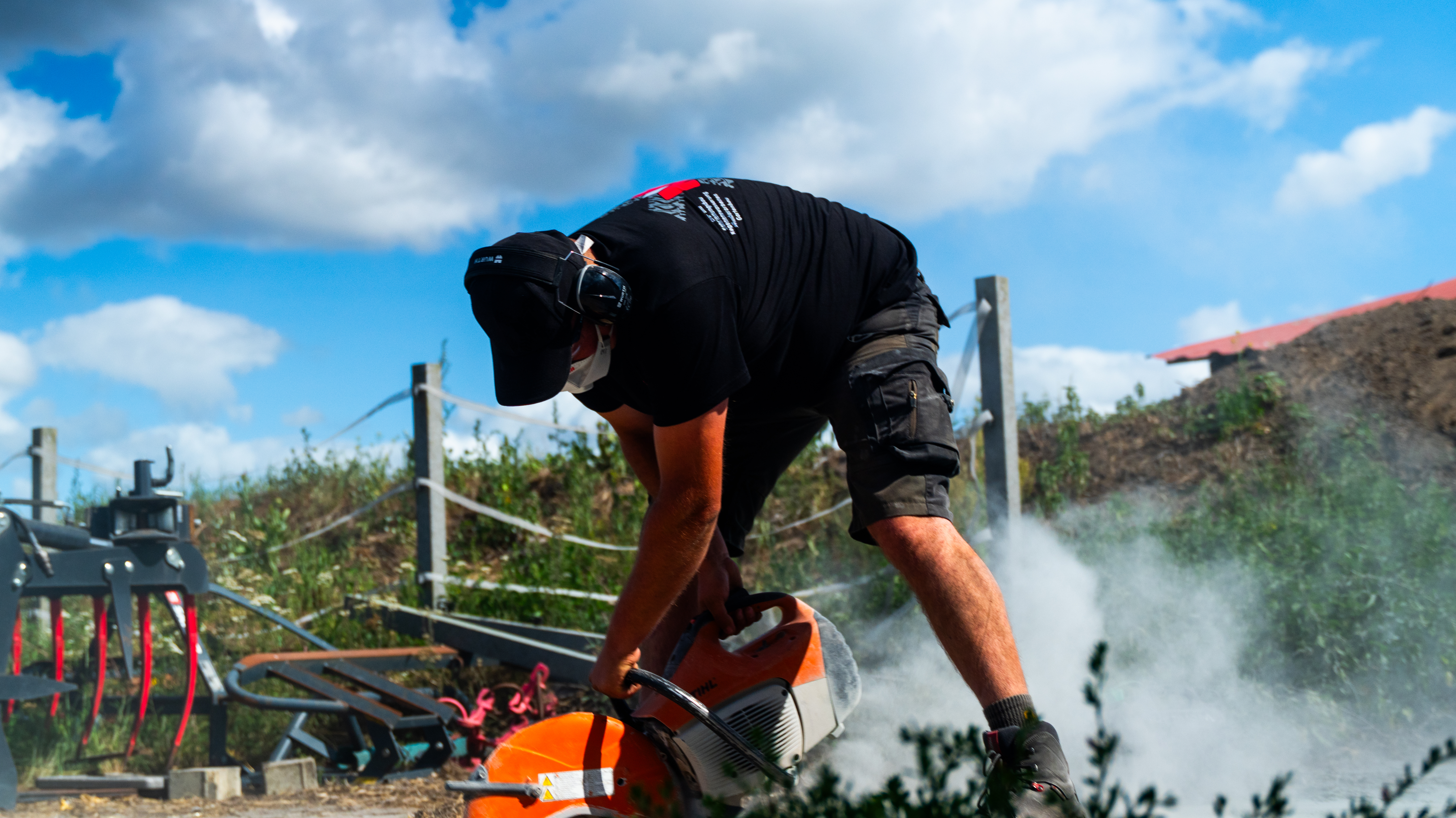 Mitarbeiter von Mende bei der Arbeit auf der Baustelle