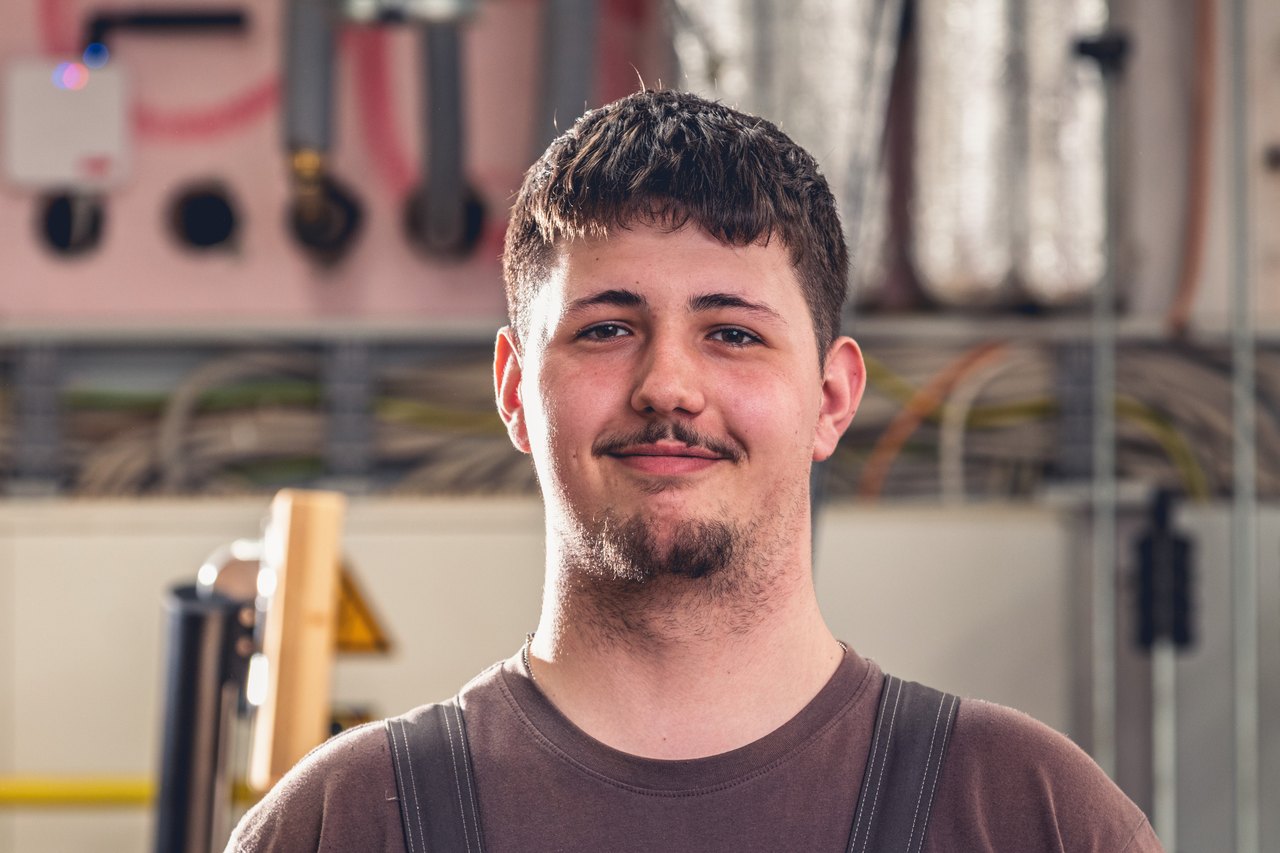 Raul Burkert, Parkettleger