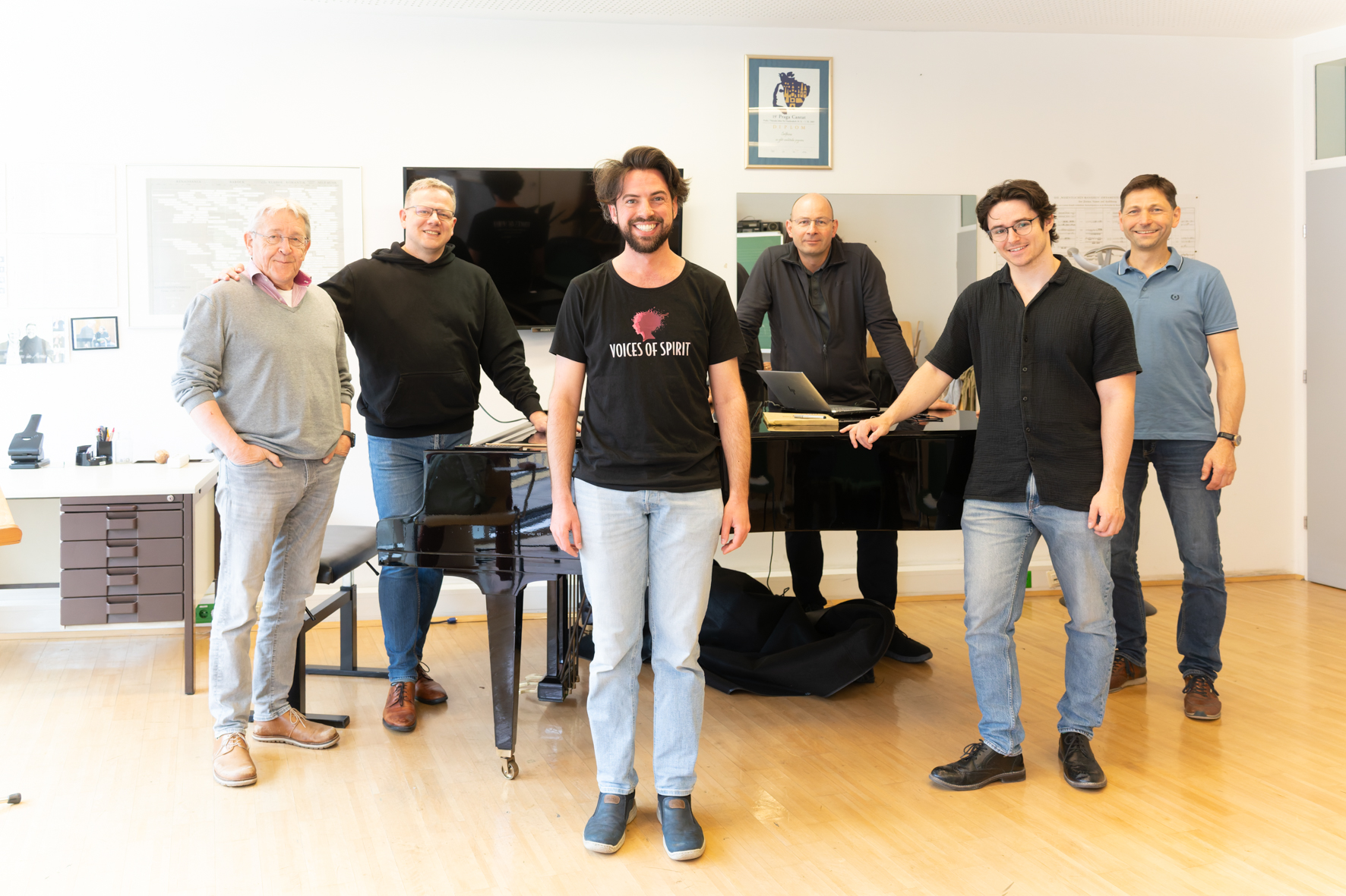Artist in Residence Eriks Esenvalds teaching the composition masterclass at the Johann Joseph Fux Konservatorium, Voices of Spirit 2026, Graz