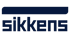 Sikkens-Logo in Dunkelblau auf grünem Hintergrund.
