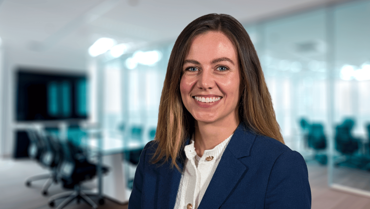 Natalie Bertram, Strategiegespräche bei NEOP, im Porträt