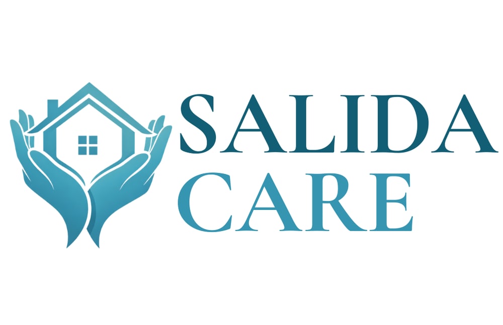 Blaues Logo mit Händen, die ein Haus umfassen, daneben Text "SALIDA CARE" in dunklem und hellem Blau.