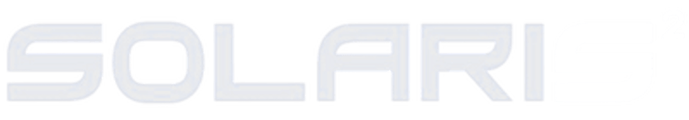 Weißes "SOLARIS²"-Logo auf dunkelgrünem Hintergrund.