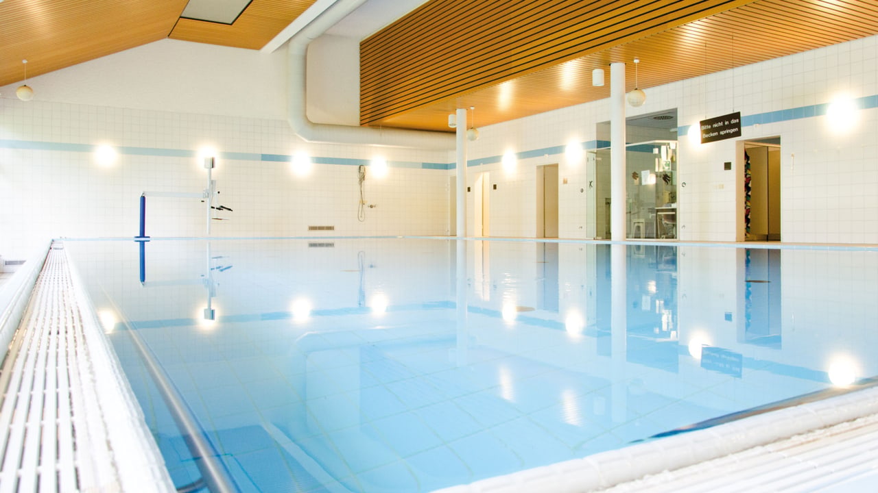 Hallenbad