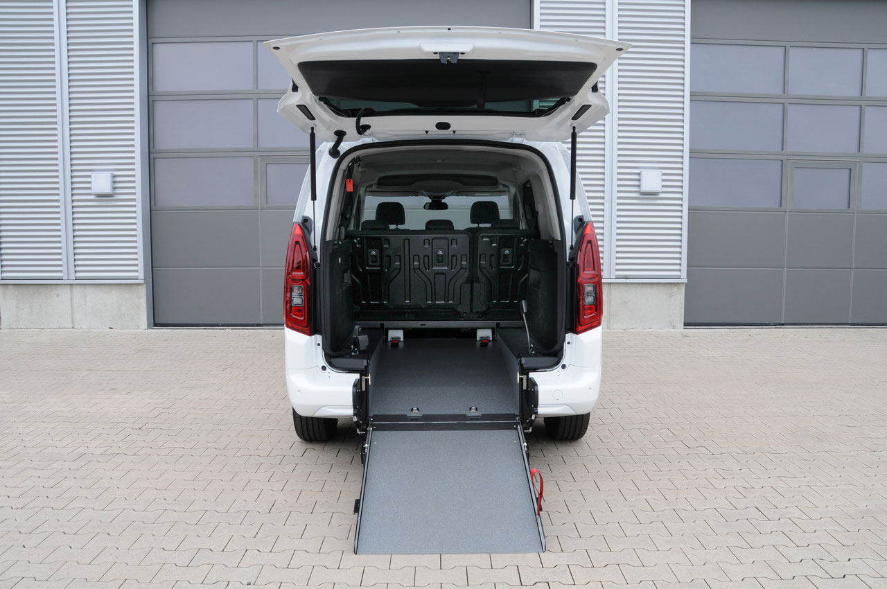 Citroën ë-Berlingo mit Heckausschnitt – Bild 3